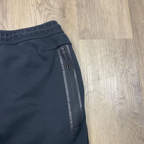 Nike Tech Fleece Jogger Pants Mens Large Black Tapered Cuffed Zip Pocket Swoosh - Picture 9 of 12